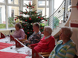 Adventliche Feier im Alten- und Pflegeheim St. Martin Ochtendung